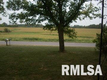 682 Coffer Road Elkville, IL 62932 - Photo 2 of 4