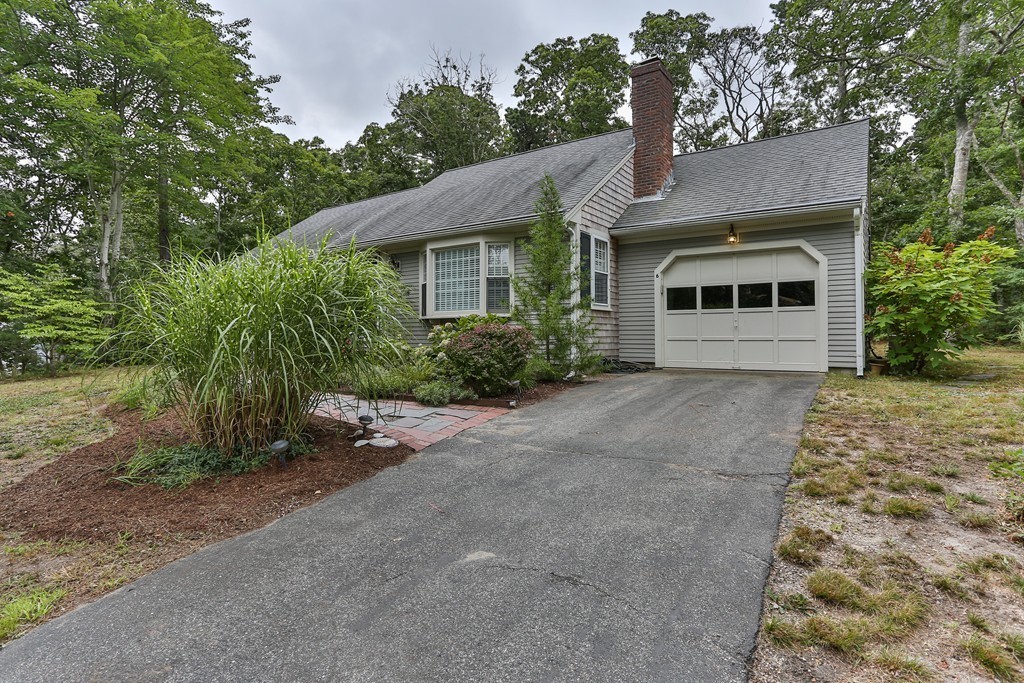6 Anawan Road Brewster, MA 02631 - Photo 3 of 18 Gallery Image 3