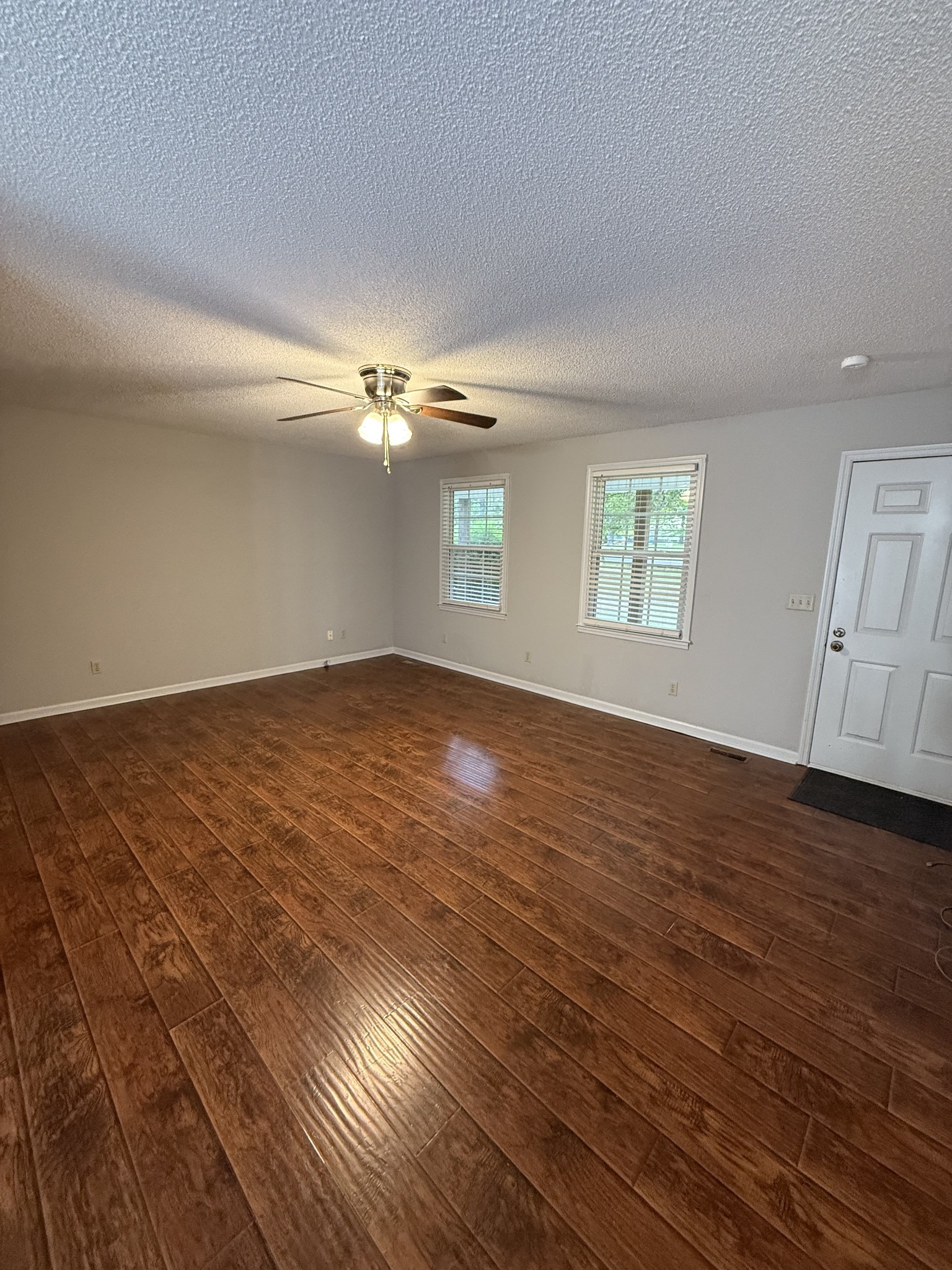 612 Marbury Road Tullahoma, TN 37388 - Photo 9 of 17