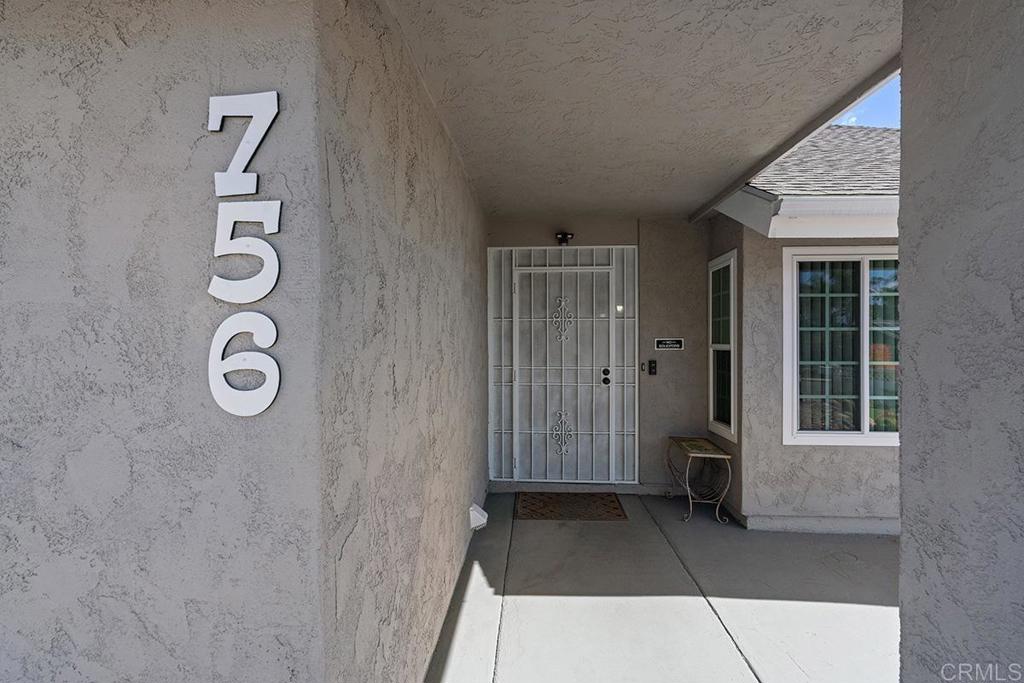 756 Roca Road Chula Vista, CA 91910 - Photo 4 of 54