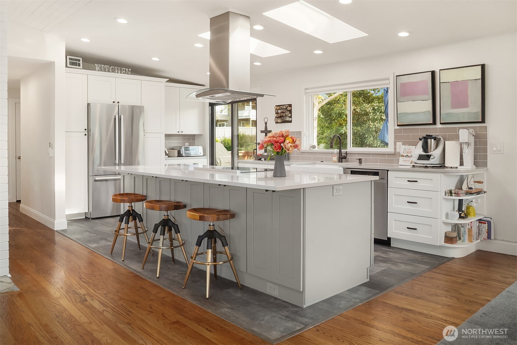 810 Walnut Street Edmonds, WA 98020 - Photo 5 of 34