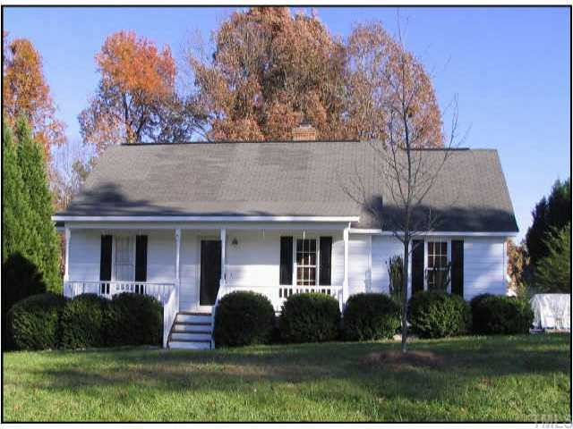 917 Fairlong Road Wake Forest, NC 27587 - Photo 1 of 12 Hard to find ranch on 1/3 acre lot. Split bedroom plan with master on the right and bedrooms 2&3 on left. Spacious LR with vaulted ceiling. Rocking chair front porch and back deck extend living area. Great neighborhood. Exterior Front