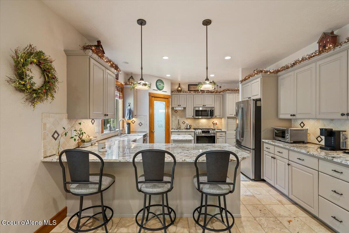 1839 East Ohio Match Road Rathdrum, ID 83858 - Photo 18 of 78 18-Kitchen