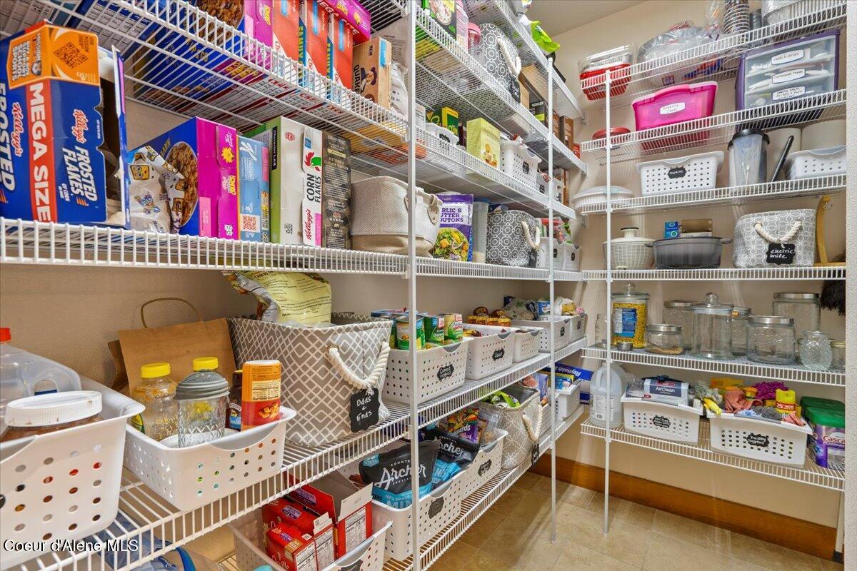 1839 East Ohio Match Road Rathdrum, ID 83858 - Photo 23 of 78 23-Pantry