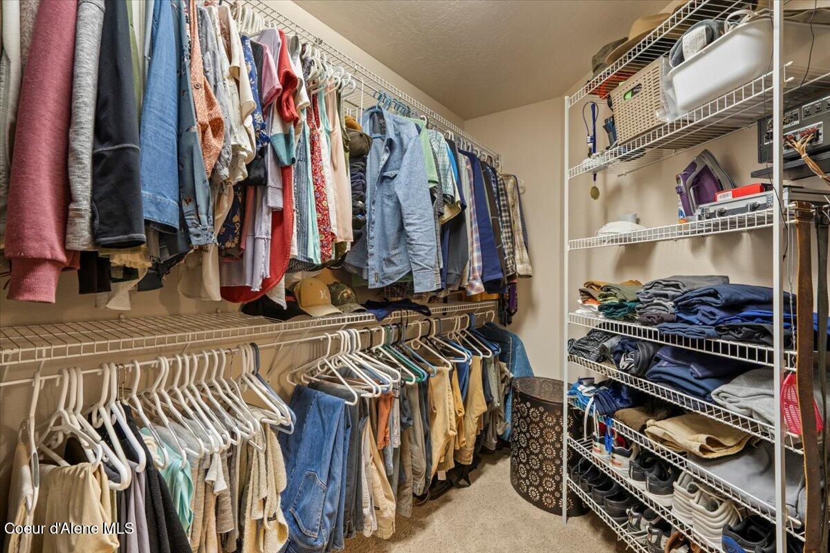 1839 East Ohio Match Road Rathdrum, ID 83858 - Photo 34 of 78 34-Primary closet
