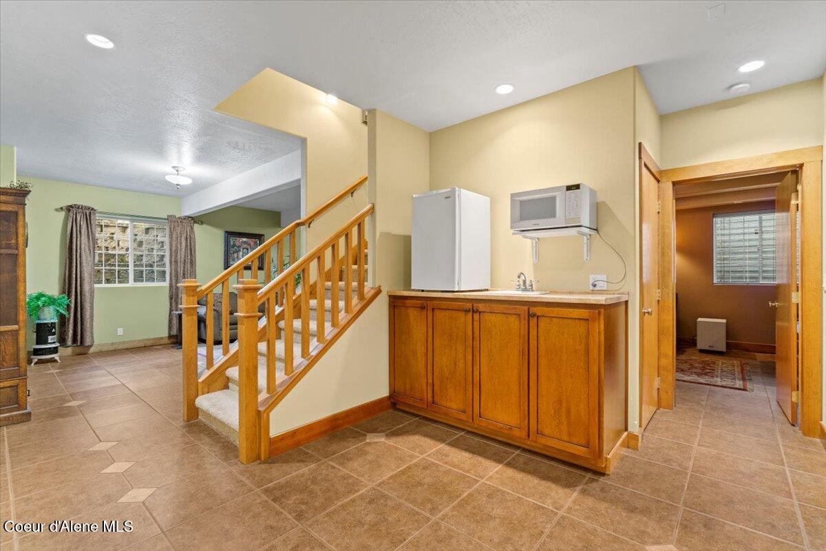 1839 East Ohio Match Road Rathdrum, ID 83858 - Photo 42 of 78 42-Basement bar
