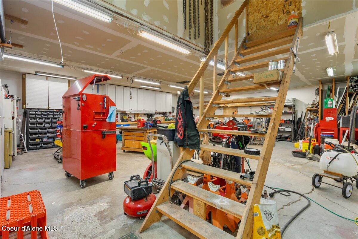 1839 East Ohio Match Road Rathdrum, ID 83858 - Photo 66 of 78 68-Inside shop 2