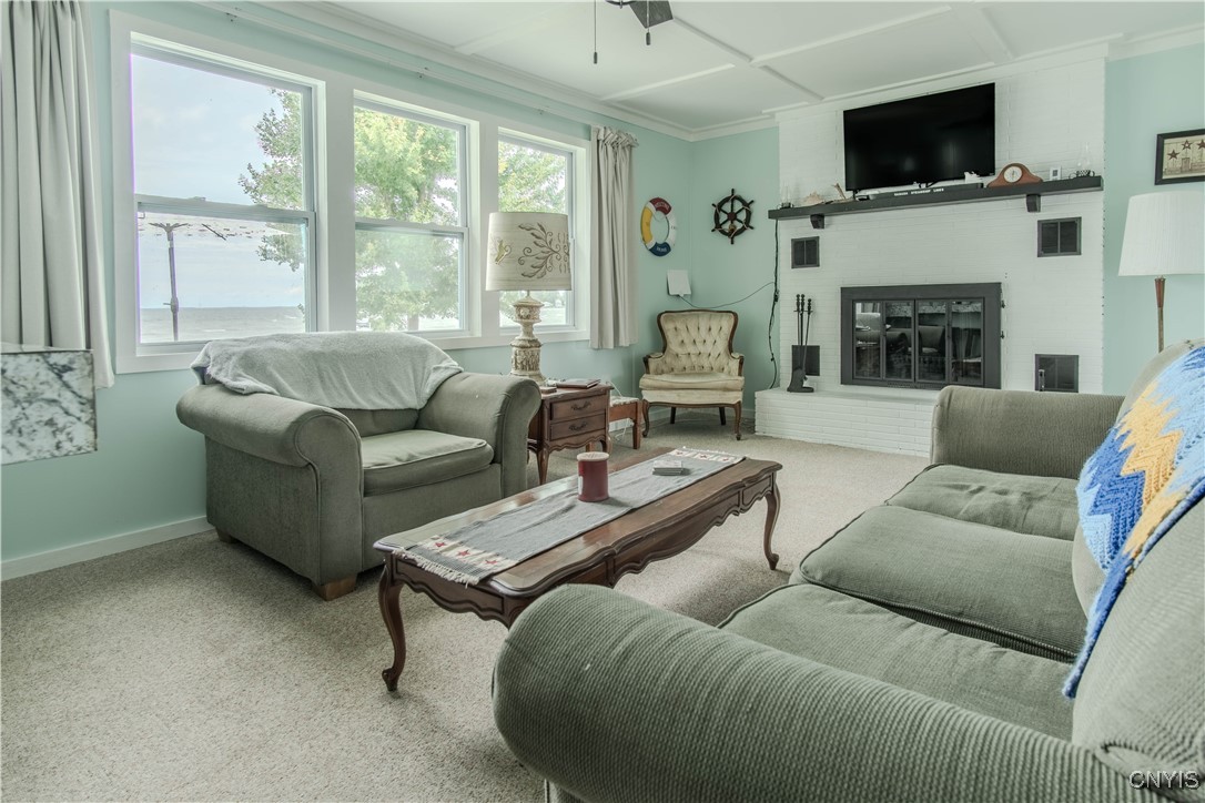 18121 Howes Shore Road Sackets Harbor, NY 13685 - Photo 6 of 40