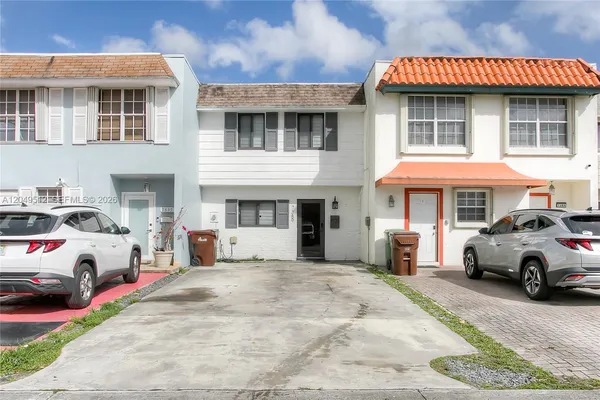 $3,400 | 7389 West 18th Avenue, Unit 7389, Hialeah, FL 33014
