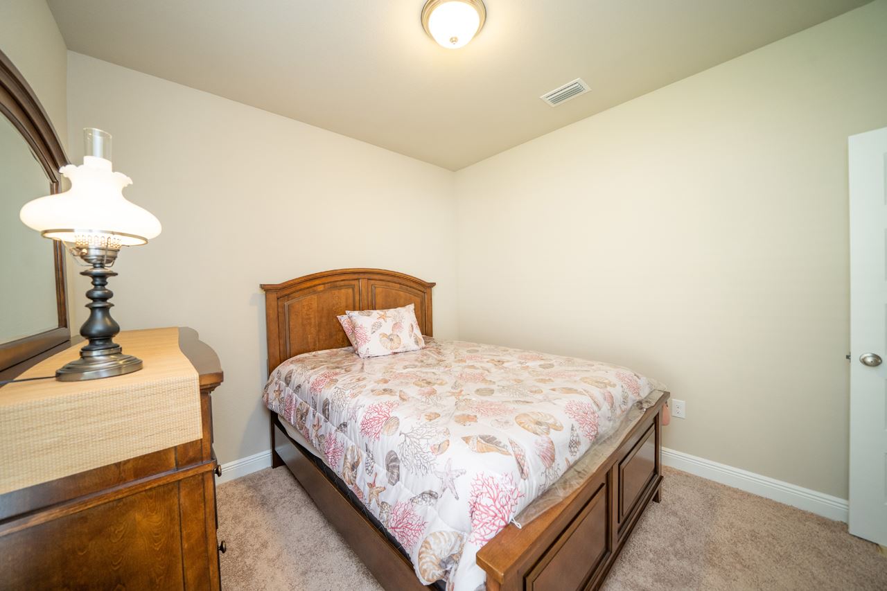 1460 Surrey Loop Foley, AL 36535 - Photo 16 of 23