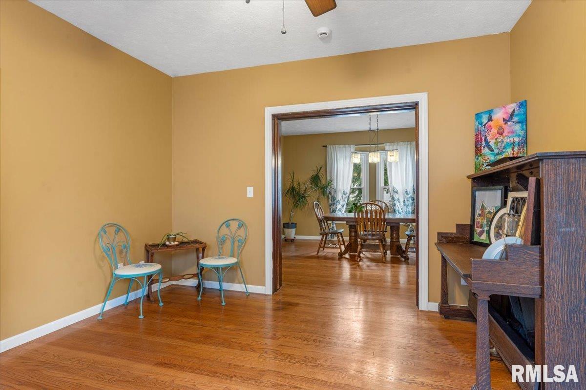 450 West Chenery Street Springfield, IL 62704 - Photo 11 of 31