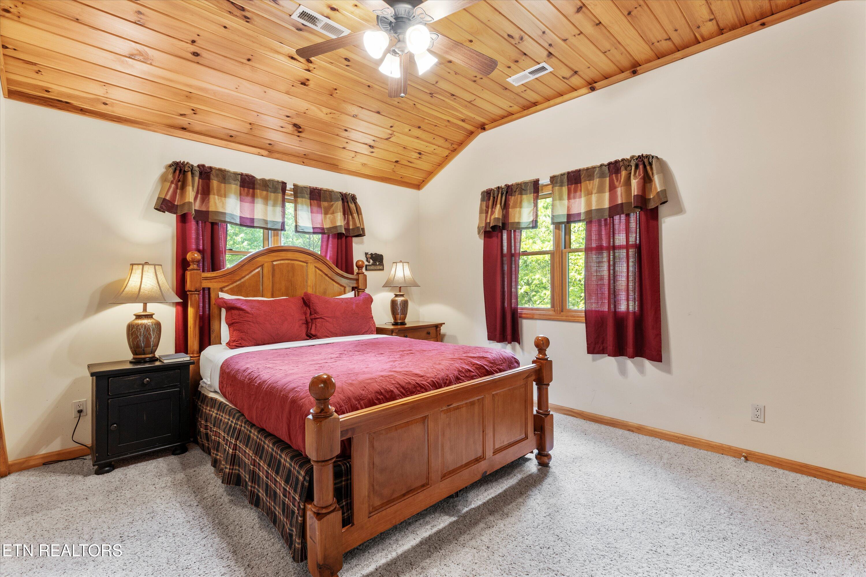 319 Rainbow Circle Townsend, TN 37882 - Photo 26 of 35 27-319 Rainbow Cir-24