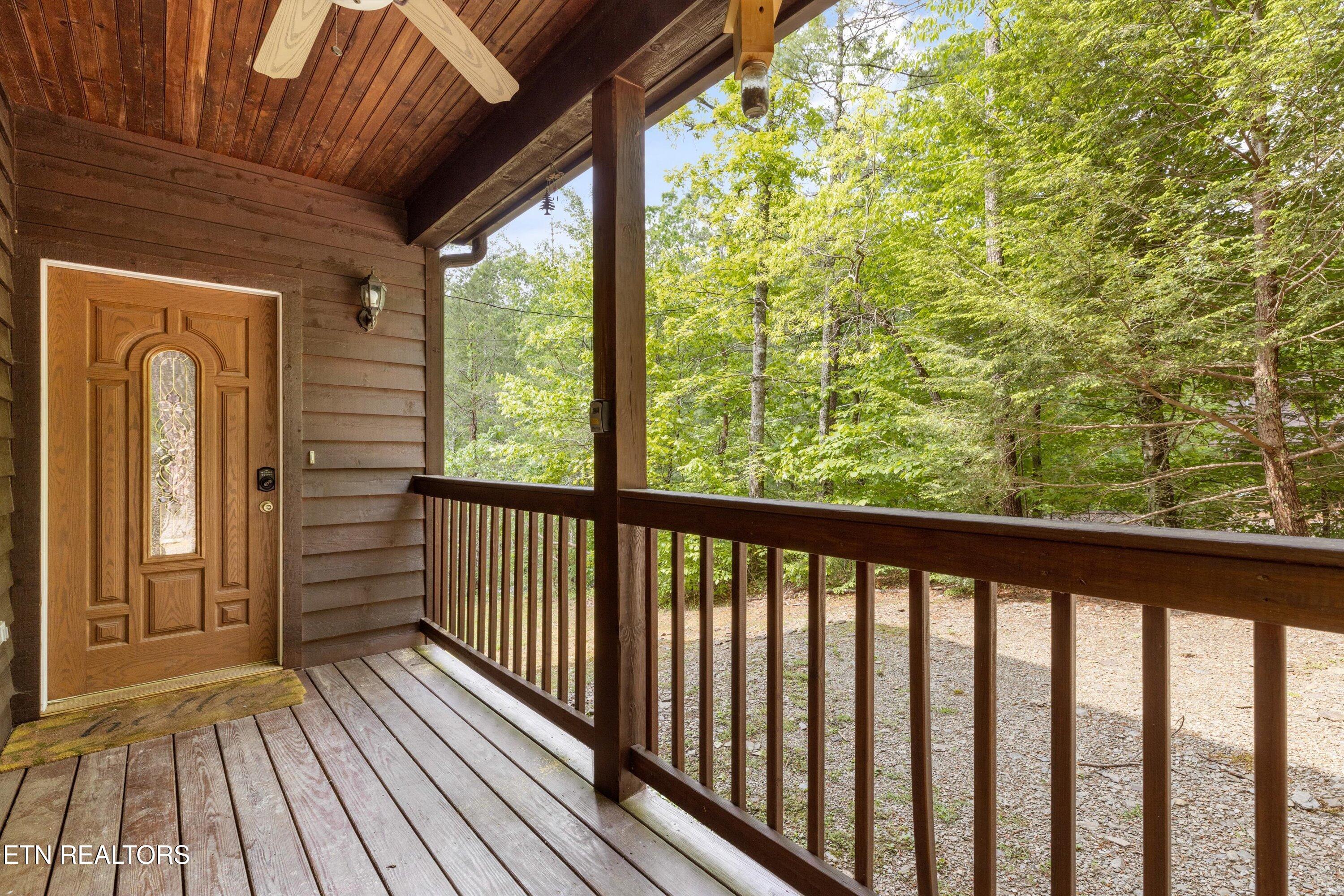 319 Rainbow Circle Townsend, TN 37882 - Photo 5 of 35 03-319 Rainbow Cir-31