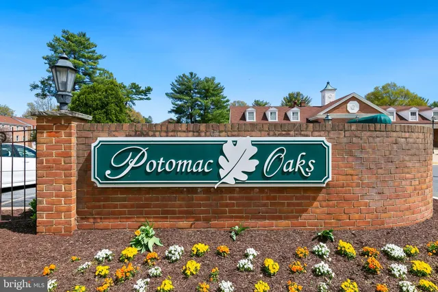 $210,000 | 724 Quince Orchard Boulevard, Unit 202, Gaithersburg, MD 20878