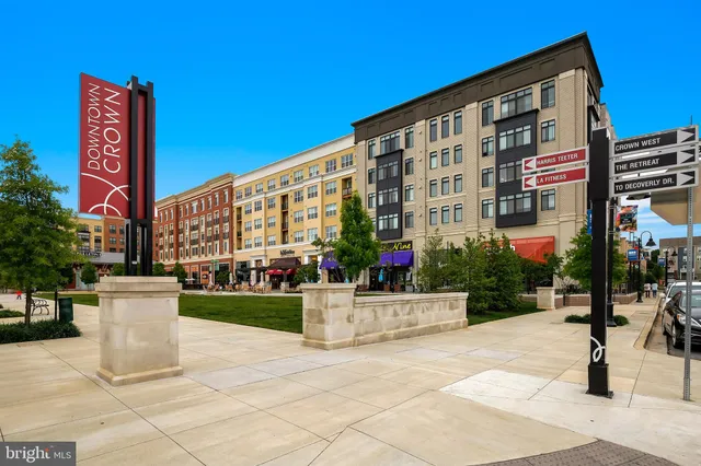 $210,000 | 724 Quince Orchard Boulevard, Unit 202, Gaithersburg, MD 20878