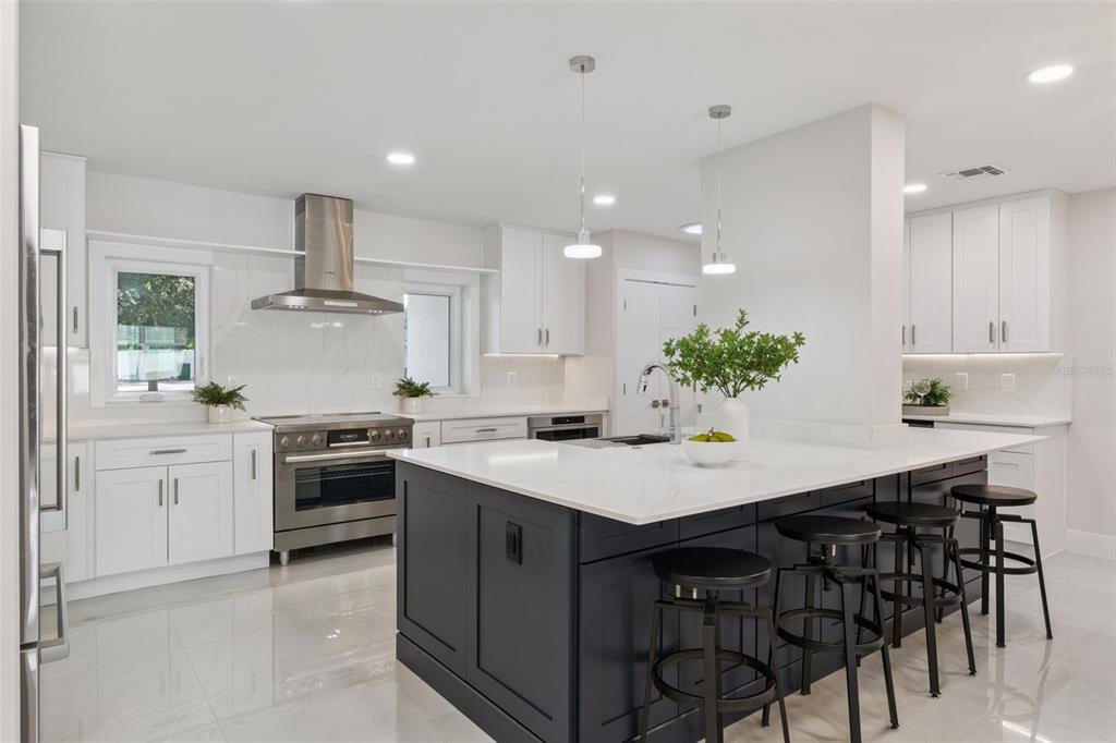 2015 Summerfield Road Winter Park, FL 32792 - Photo 4 of 50