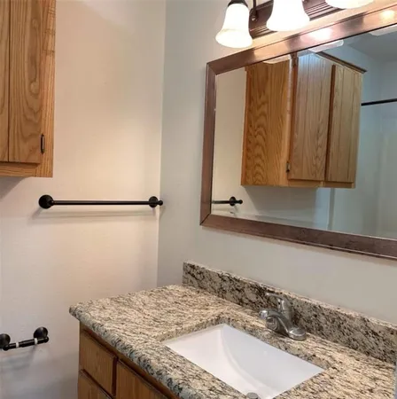 $1,225 | 106 Shaw Street, Unit 106, Tom Bean, TX 75491