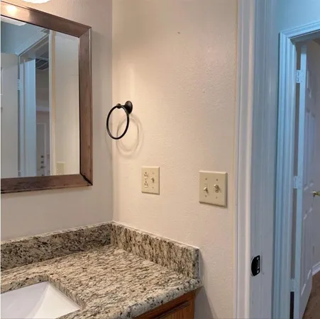 $1,275 | 106 Shaw Street, Unit 106, Tom Bean, TX 75491
