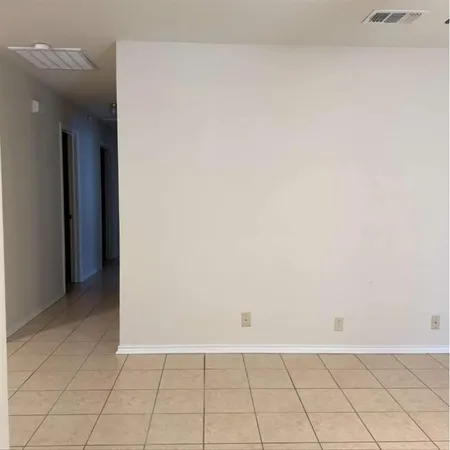 $1,275 | 106 Shaw Street, Unit 106, Tom Bean, TX 75491