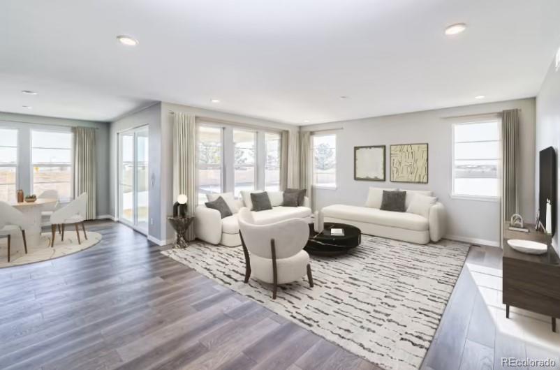 3988 North Buchanan Way Aurora, CO 80019 - Photo 2 of 3