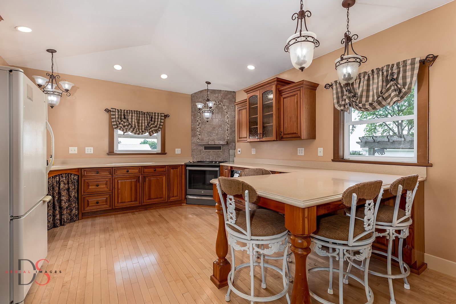 7672 East 3300 N Road Streator, IL 61364 - Photo 8 of 35
