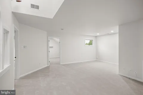 $975,000 | 465 Windrow Clusters Drive, Moorestown, NJ 08057
