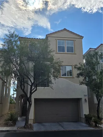 $2,000 | 9547 Leaping Lizard Street, Las Vegas, NV 89178