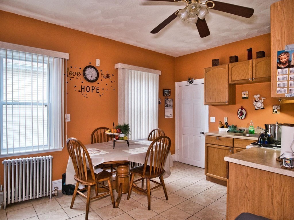 539 Warren Street Fall River, MA 02721 - Photo 6 of 42 a dining room with furniture and window