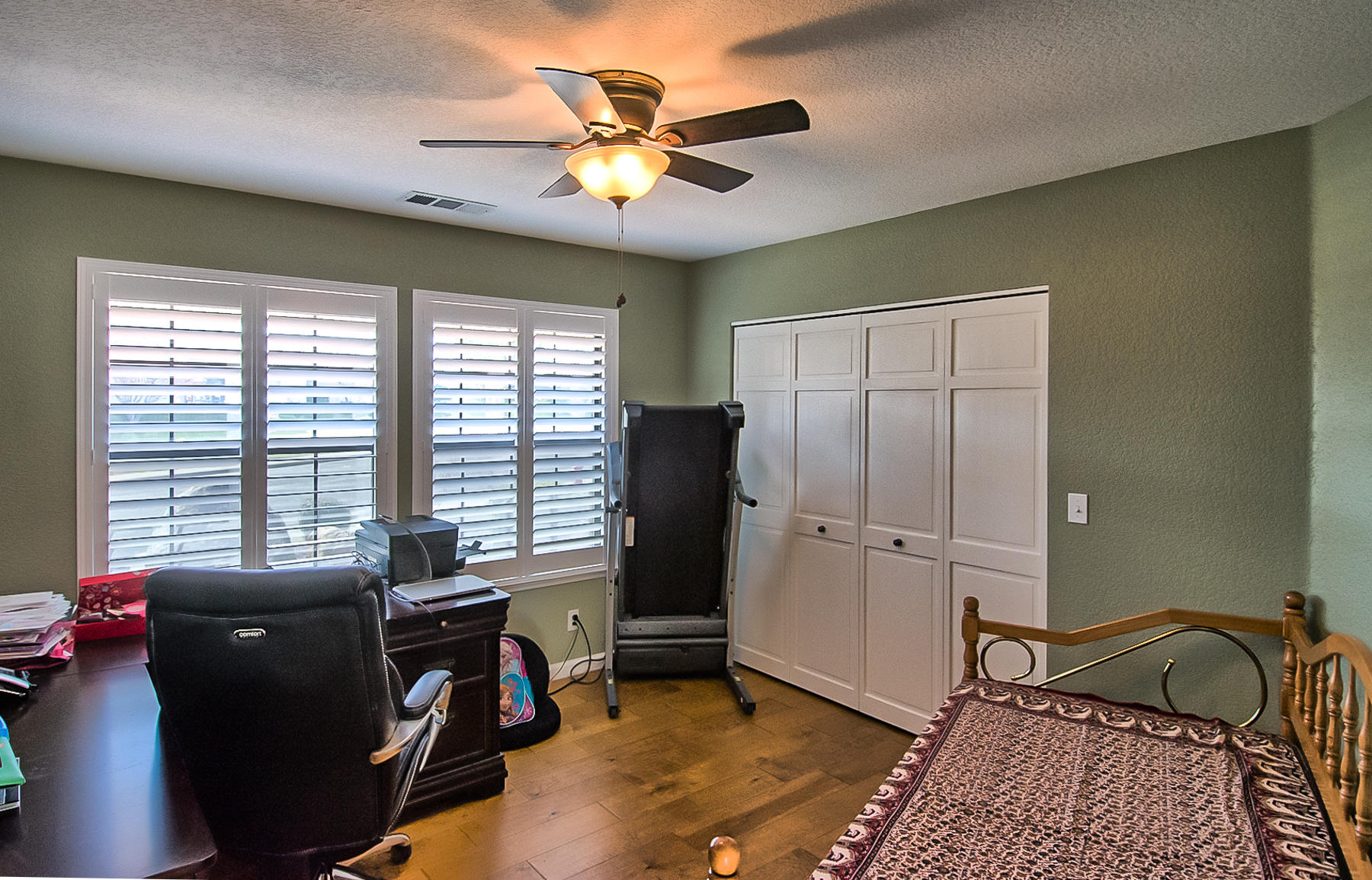 3559 Stone Ridge Place Redding, CA 96001 - Photo 26 of 51 Bedroom