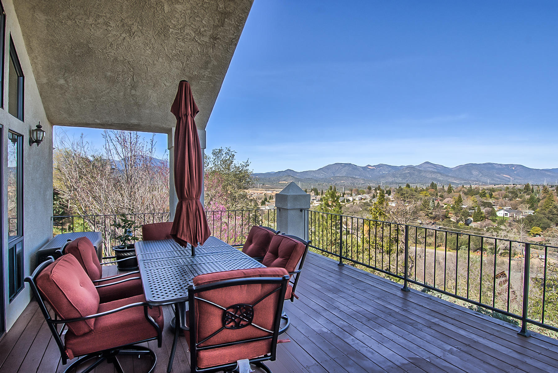 3559 Stone Ridge Place Redding, CA 96001 - Photo 38 of 51 More views!