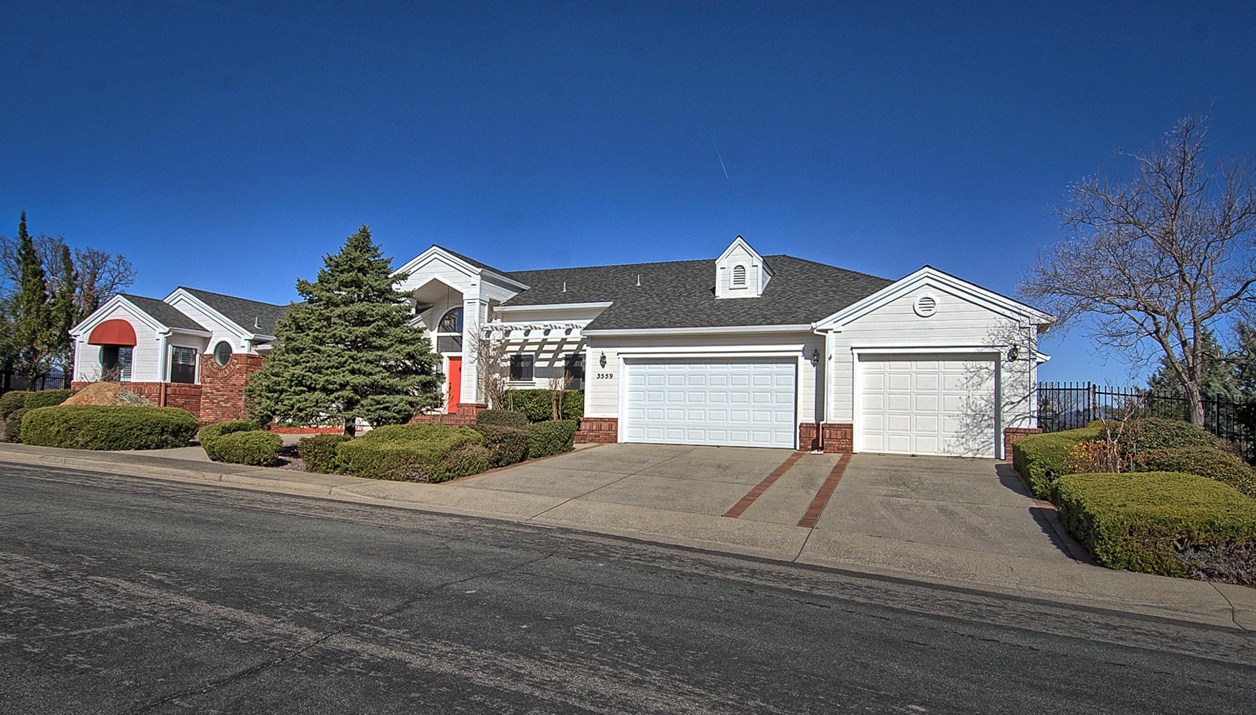3559 Stone Ridge Place Redding, CA 96001 - Photo 4 of 51 Gorgeous custom home