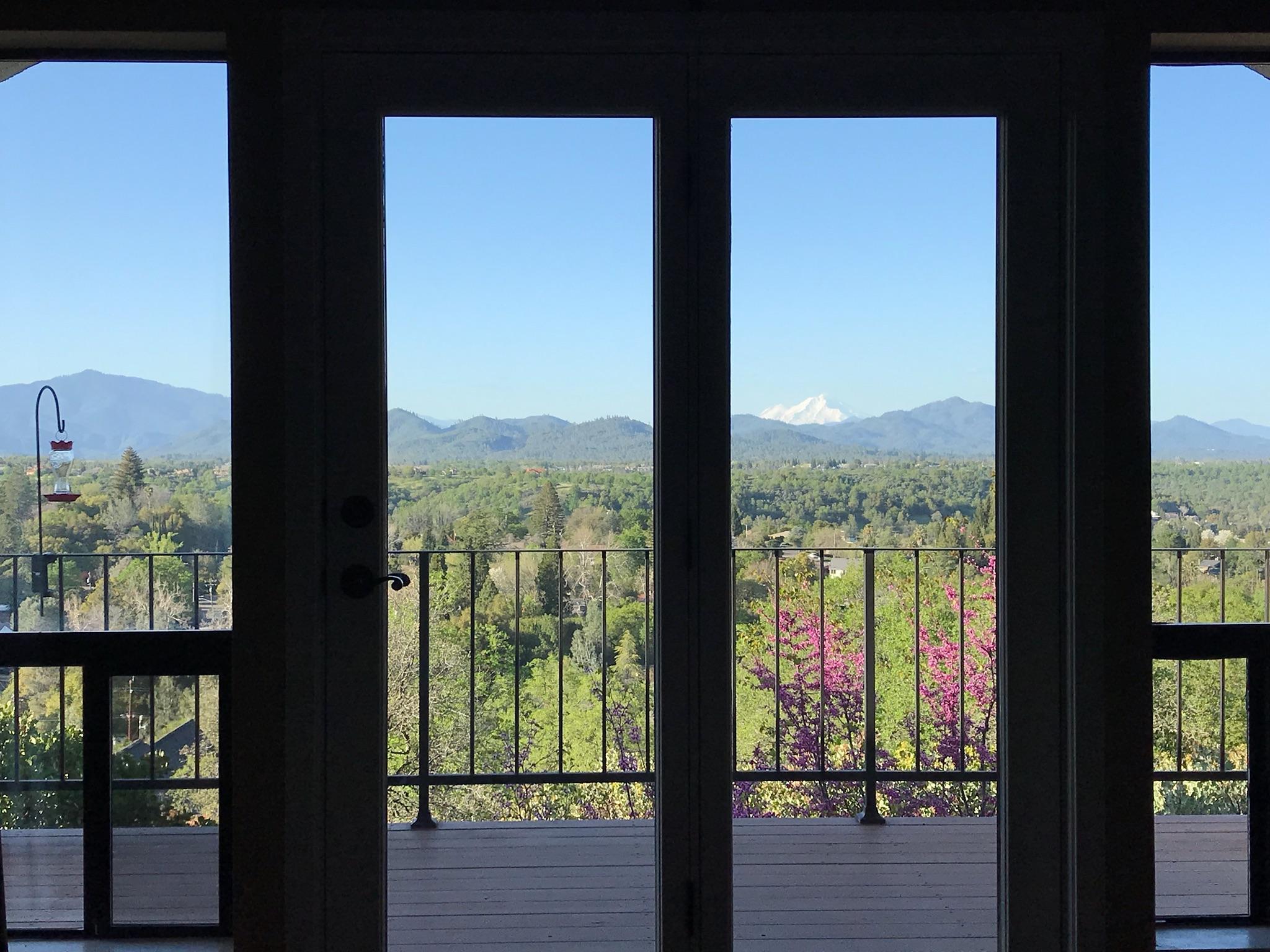 3559 Stone Ridge Place Redding, CA 96001 - Photo 7 of 51 Amazing views!