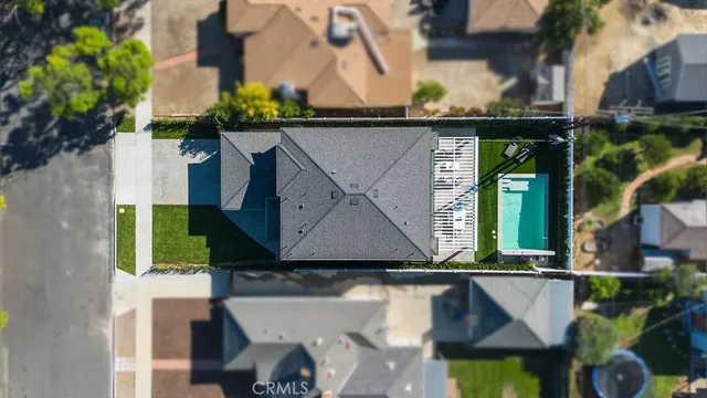 $2,425,000 | 4831 Sancola Avenue, Toluca Lake, CA 91601