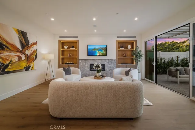 $2,425,000 | 4831 Sancola Avenue, Toluca Lake, CA 91601