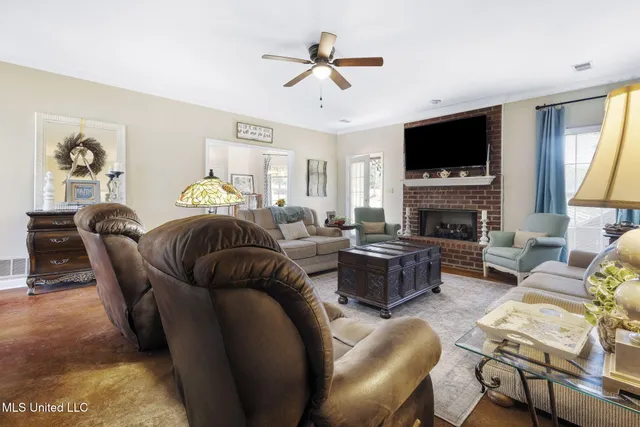 $659,900 | 681 Gaines Road, Hernando, MS 38632