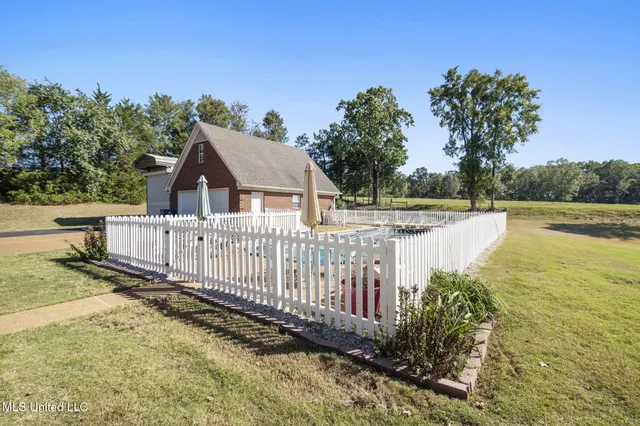 $659,900 | 681 Gaines Road, Hernando, MS 38632