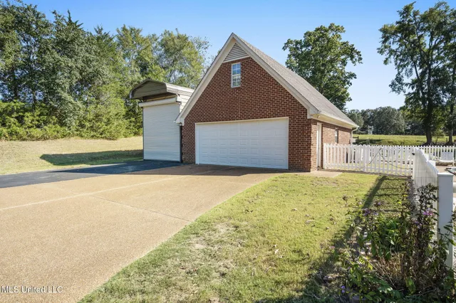 $659,900 | 681 Gaines Road, Hernando, MS 38632