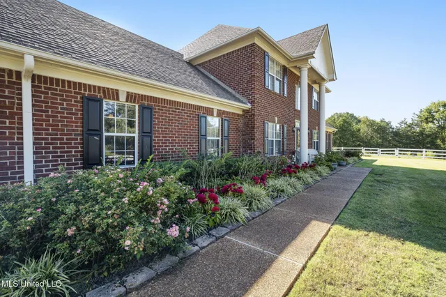 $659,900 | 681 Gaines Road, Hernando, MS 38632
