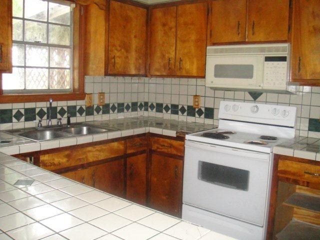 229 River Road Carrabelle, FL 32322 - Photo 3 of 10 Gallery Image 3