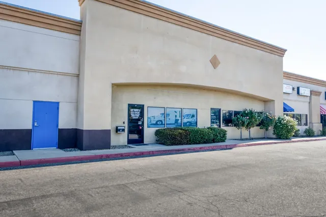 $399,000 | 90 East Magill Avenue, Unit 105, Fresno, CA 93710