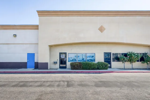 $399,000 | 90 East Magill Avenue, Unit 105, Fresno, CA 93710