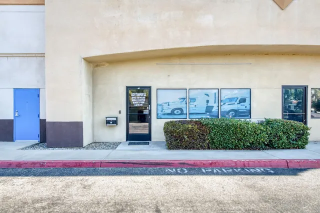 $399,000 | 90 East Magill Avenue, Unit 105, Fresno, CA 93710