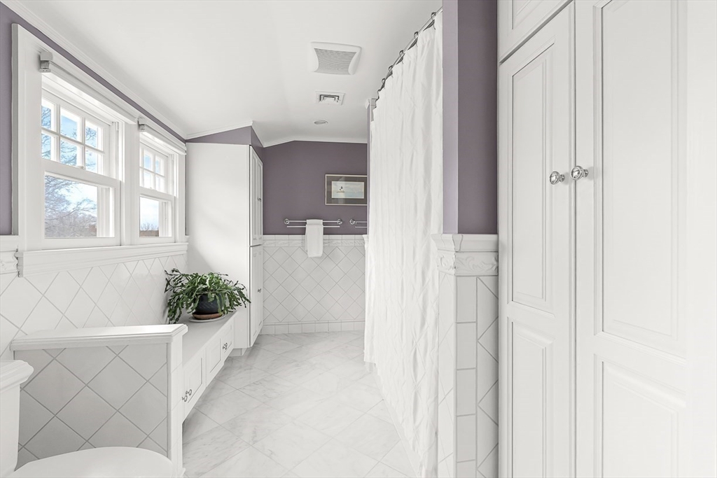 10 Edgehill Road Winchester, MA 01890 - Photo 35 of 42