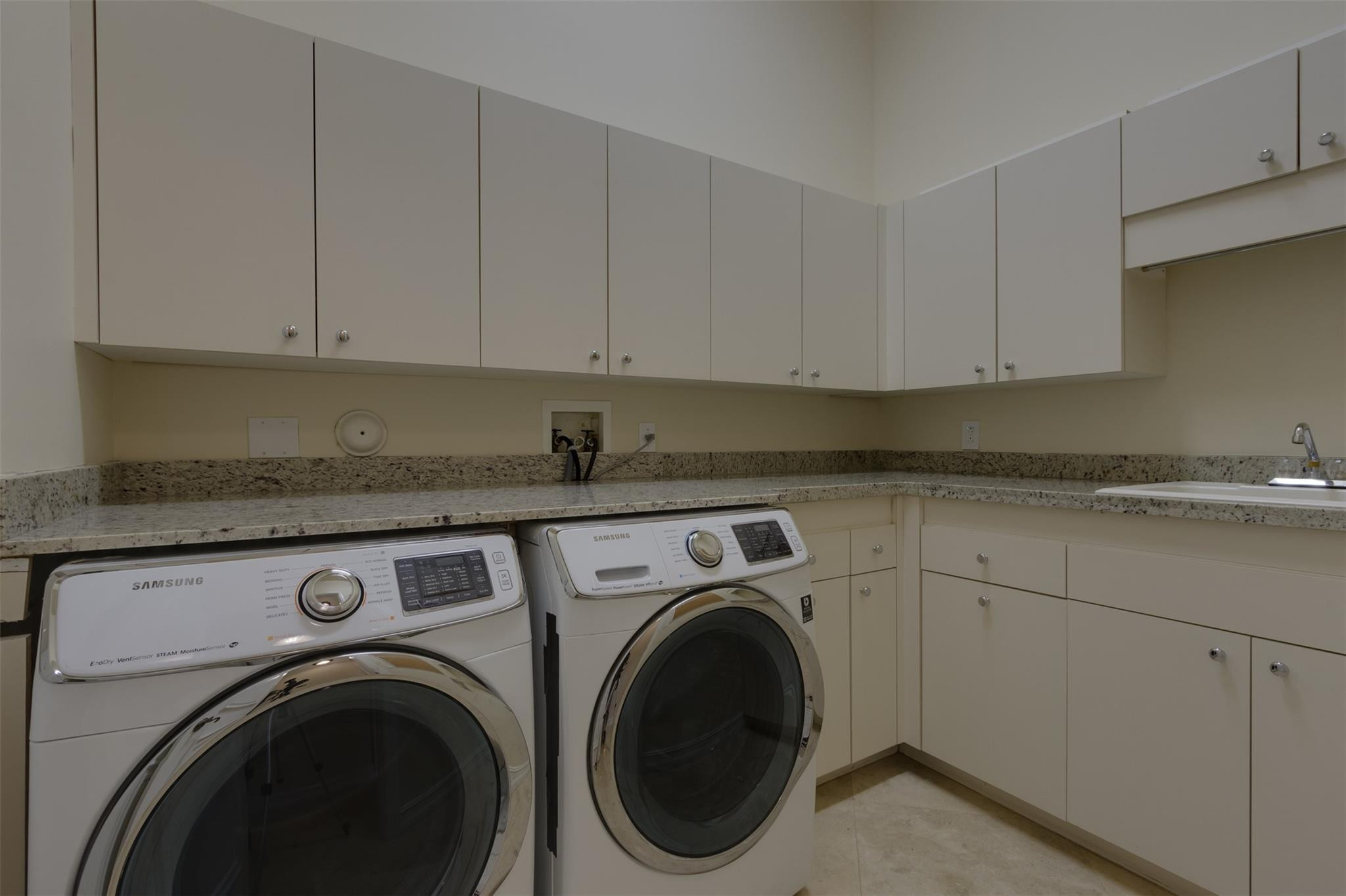 2475 Provence Circle Fort Lauderdale, FL 33327 - Photo 28 of 45 Photo 28