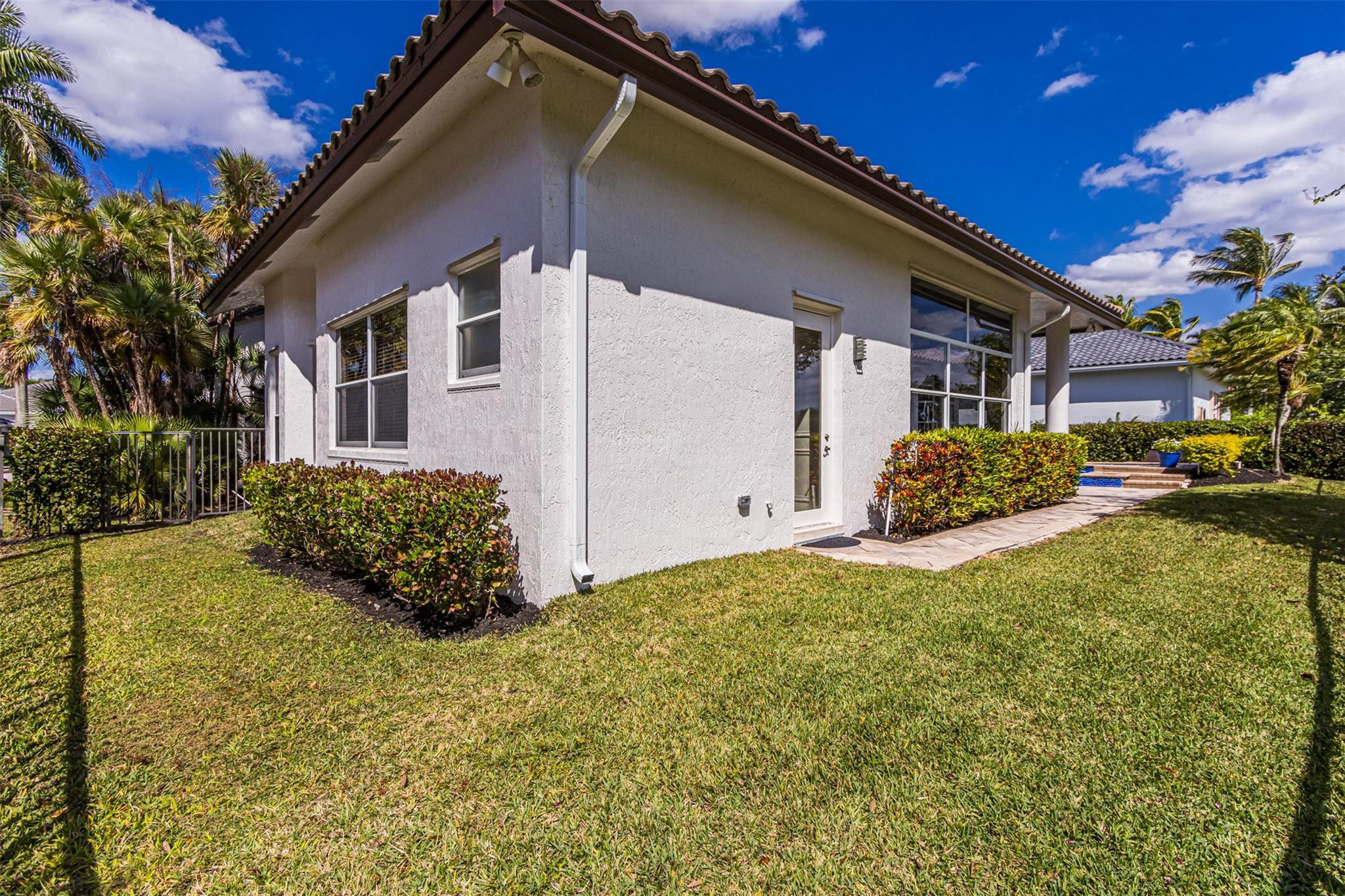 2475 Provence Circle Fort Lauderdale, FL 33327 - Photo 39 of 45 Photo 39