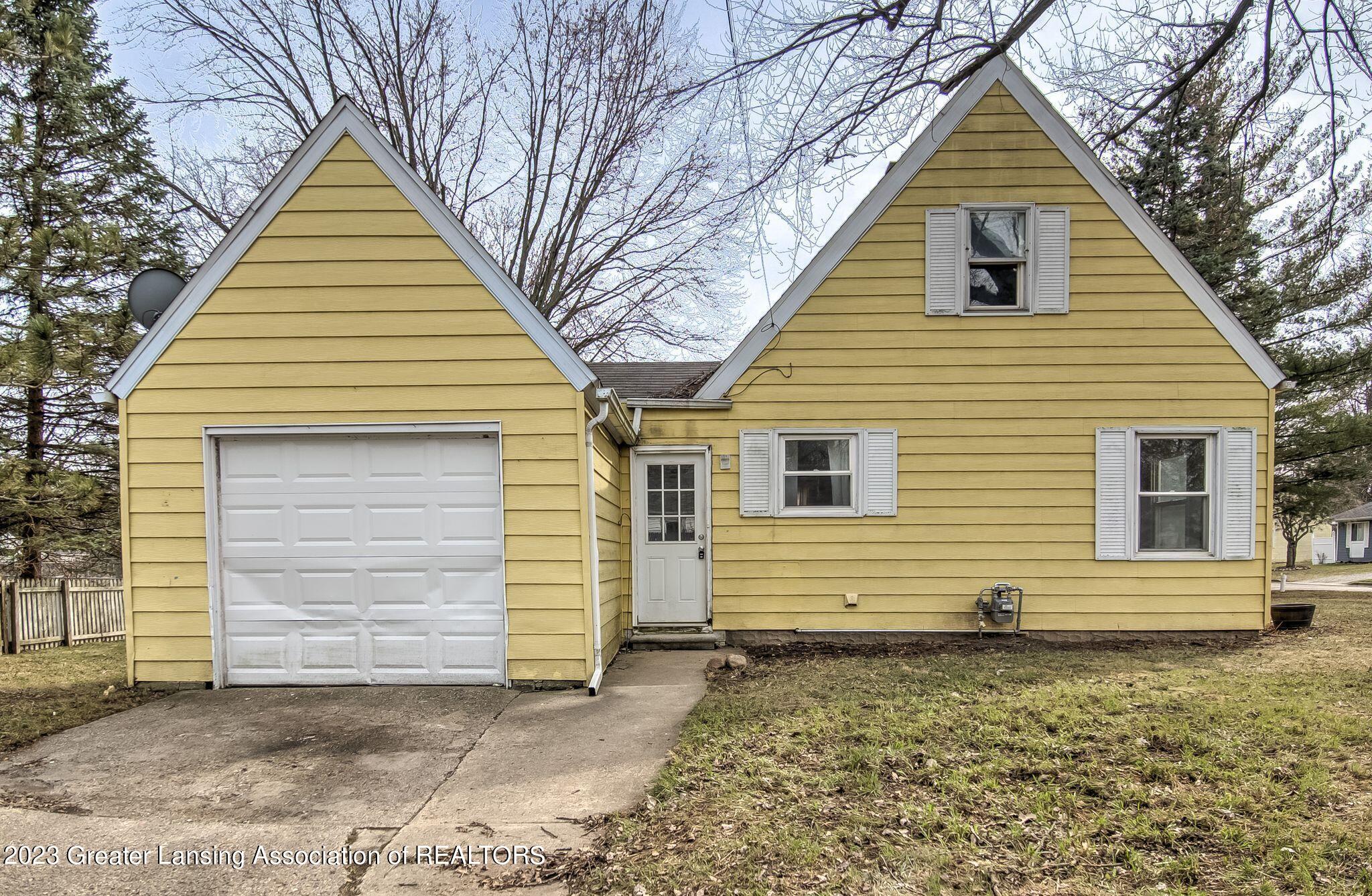 3001 Ingham Street Lansing, MI 48911 - Photo 23 of 27 Side