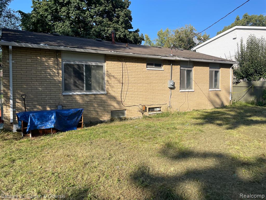 26461 Kitch Street Inkster, MI 48141 - Photo 3 of 24