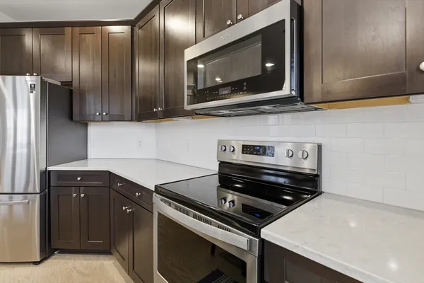 $715,000 | 2301 Pennington Drive, Unit 2301, Walpole, MA 02081