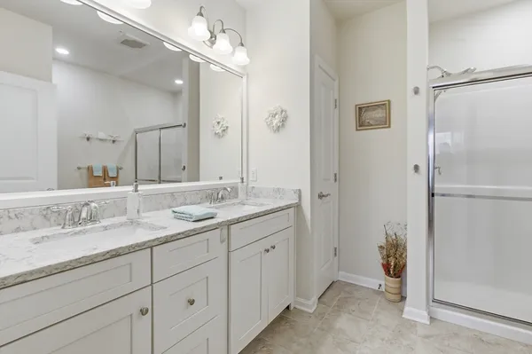 $715,000 | 2301 Pennington Drive, Unit 2301, Walpole, MA 02081