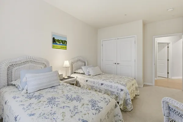 $715,000 | 2301 Pennington Drive, Unit 2301, Walpole, MA 02081